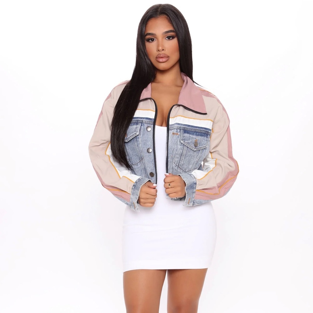 Cropped Denim Jacket - Picture 2 of 3